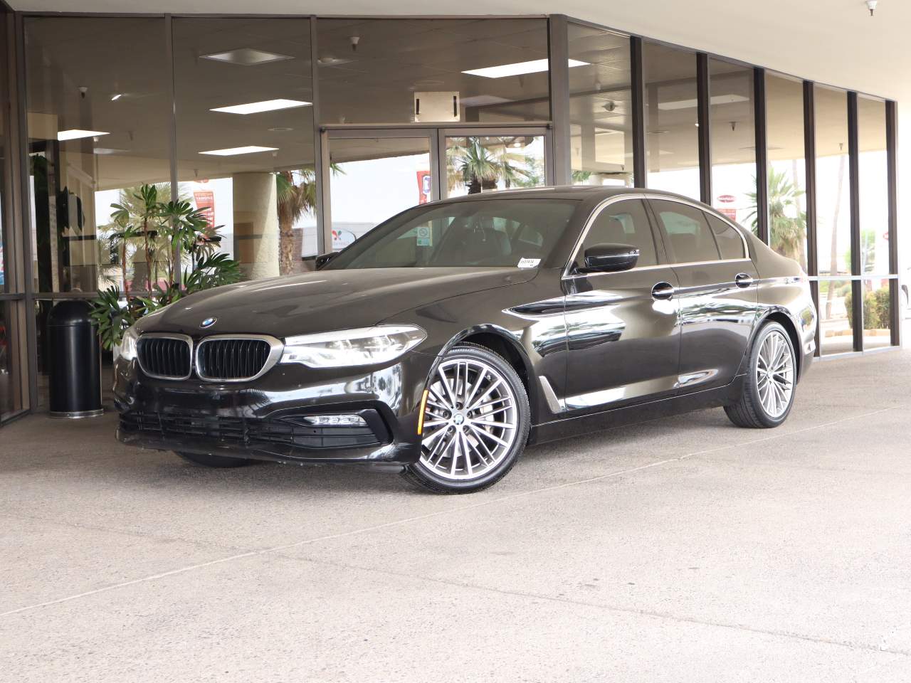 2017 BMW 5-Series 530i