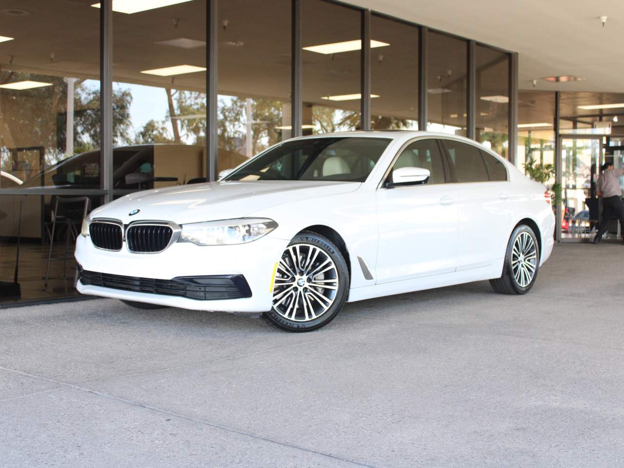 2019 BMW 5-Series 530i