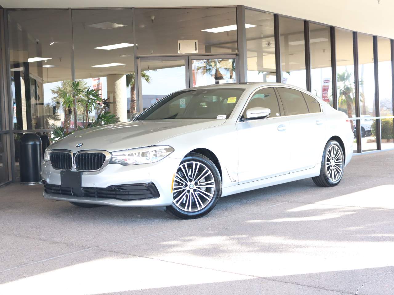 2019 BMW 5-Series 530i