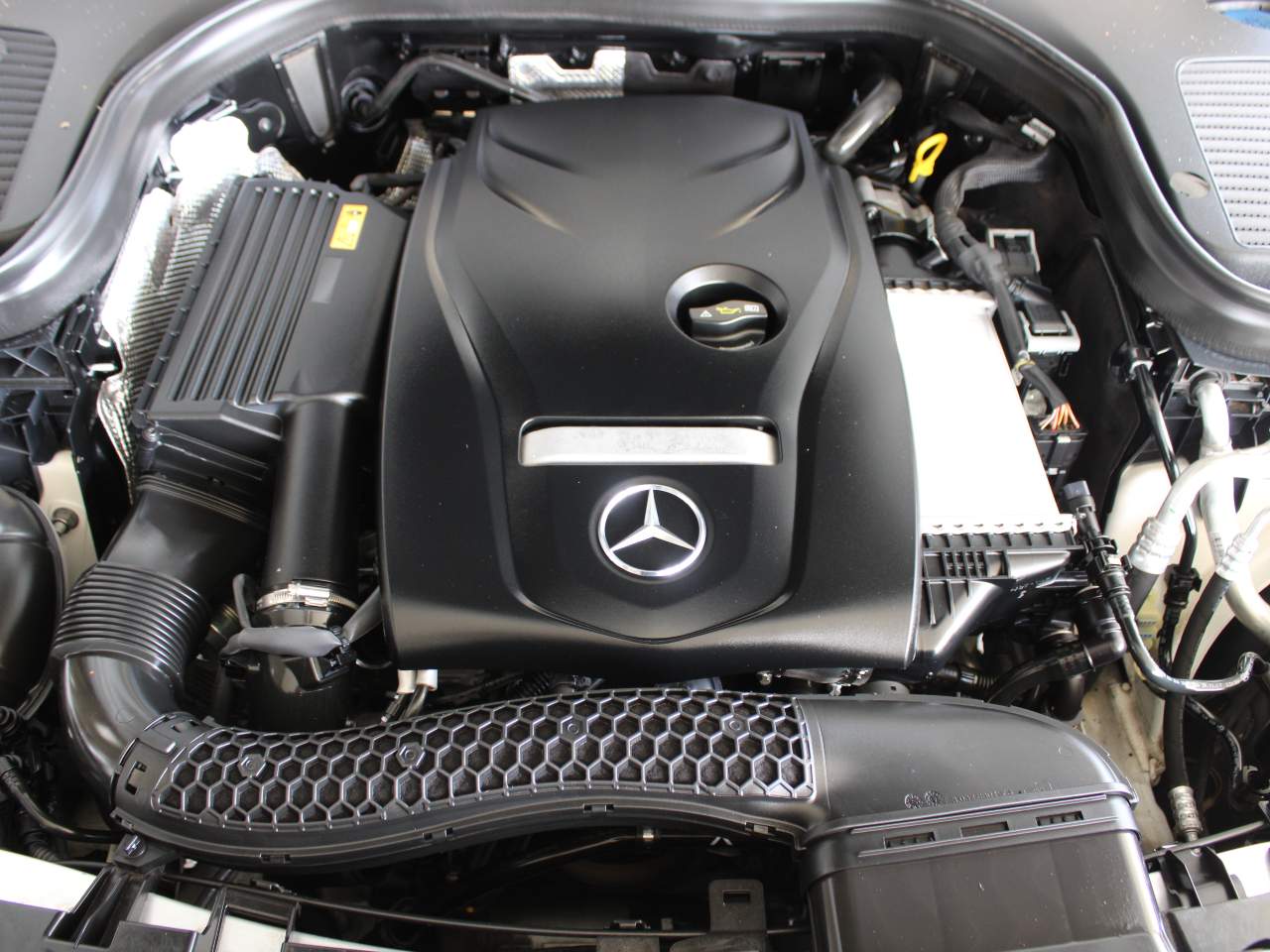 2018 Mercedes-Benz GLC 300 4MATIC