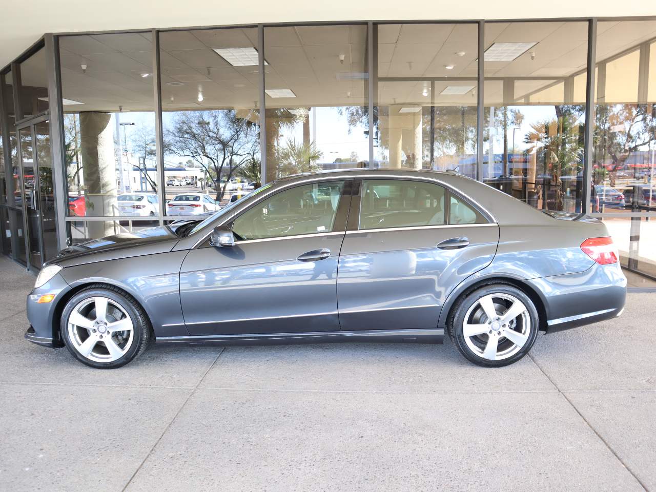 2010 Mercedes-Benz E-Class E 350 Luxury 4MATIC