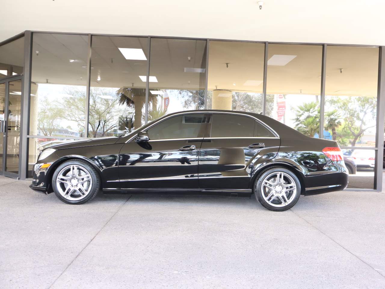 2013 Mercedes-Benz E-Class E 550 4MATIC