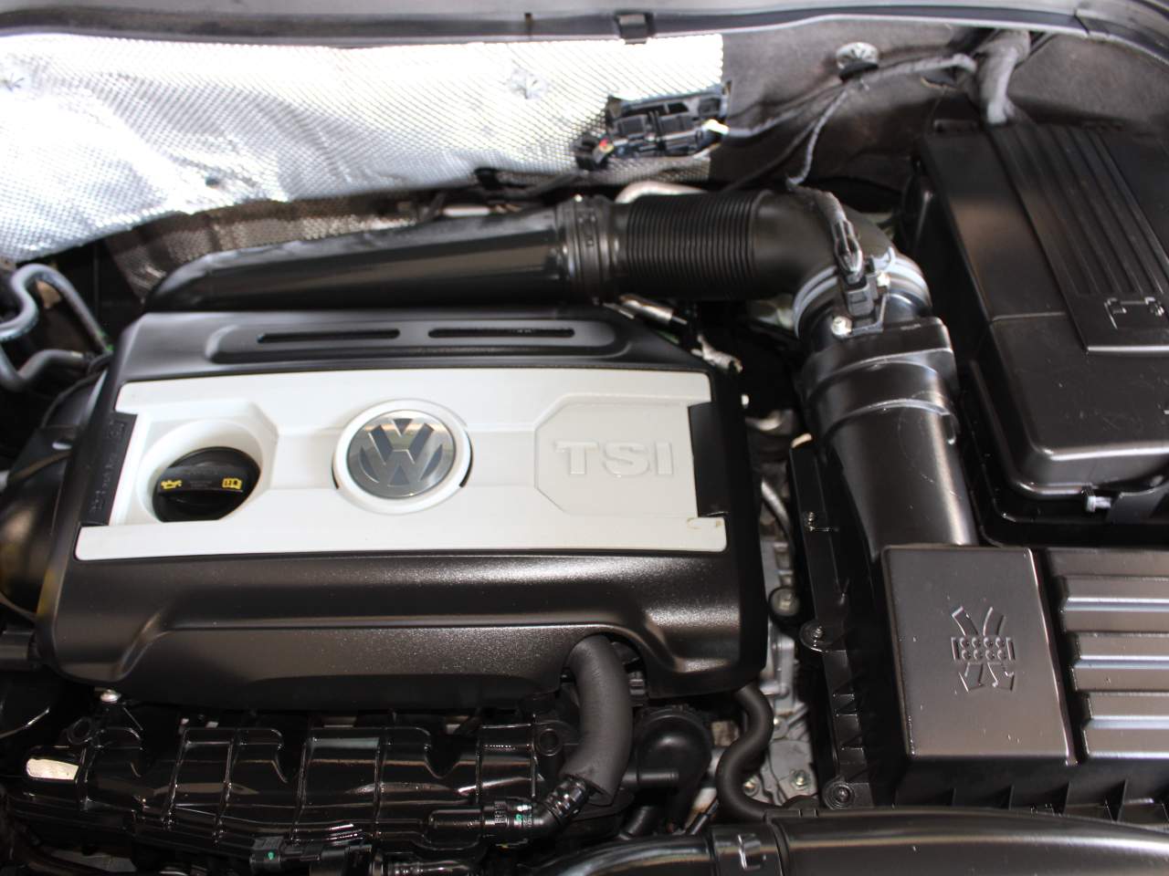2016 Volkswagen Tiguan 2.0T SEL