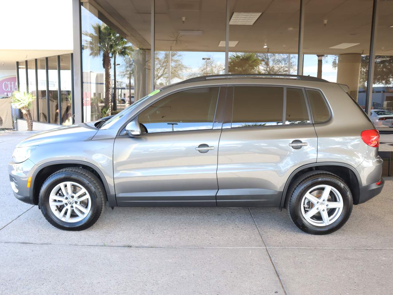 2016 Volkswagen Tiguan 2.0T S 4Motion