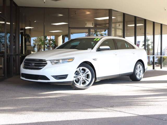 2015 Ford Taurus