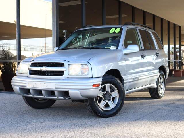 2004 Chevrolet Tracker