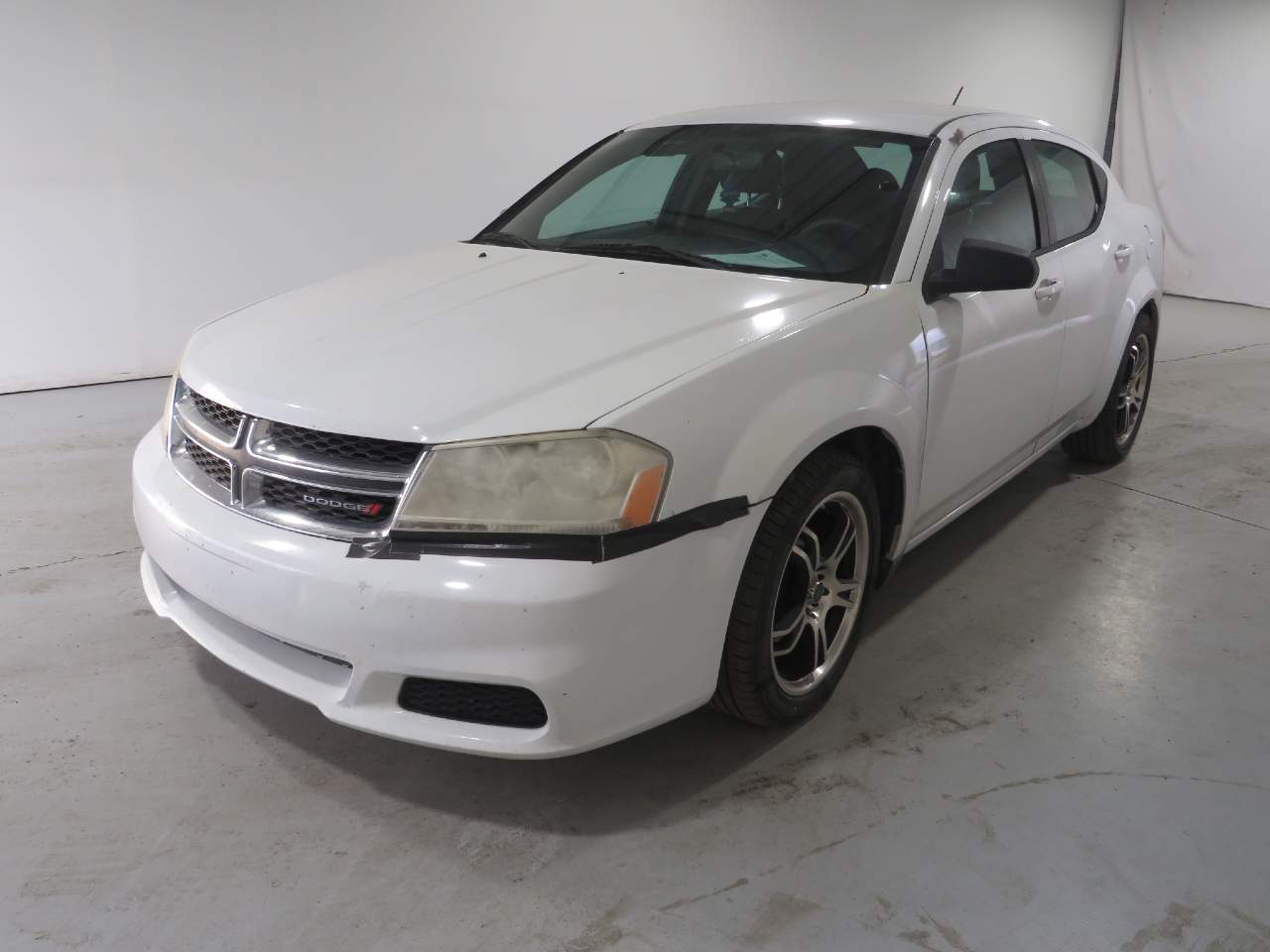 2013 Dodge Avenger SE