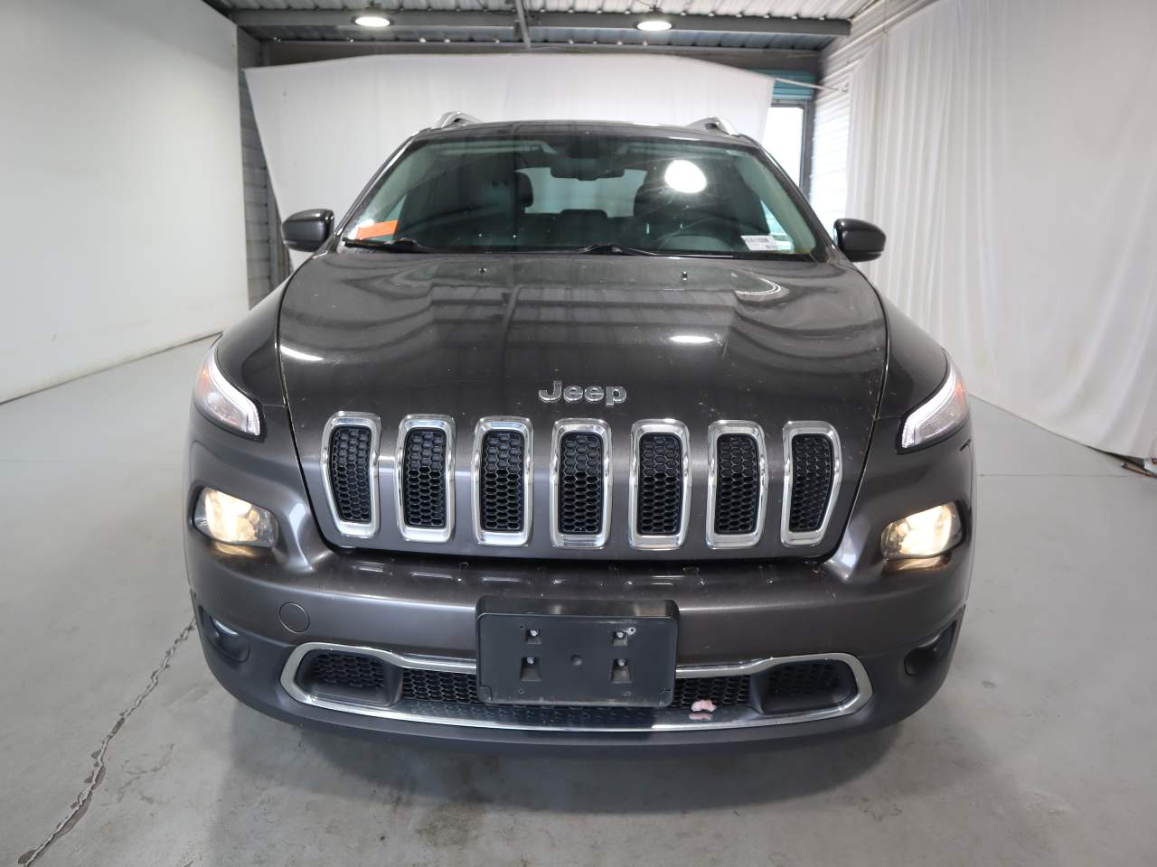 Used 2014 Jeep Cherokee Limited with VIN 1C4PJLDB2EW139592 for sale in Phoenix, AZ