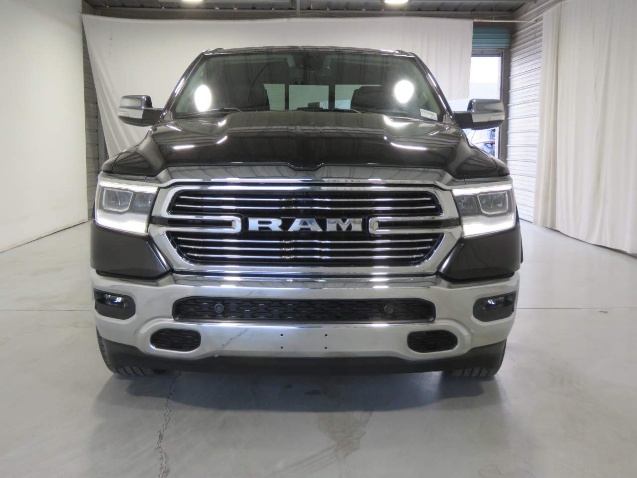2019 Ram 1500 Laramie Crew Cab