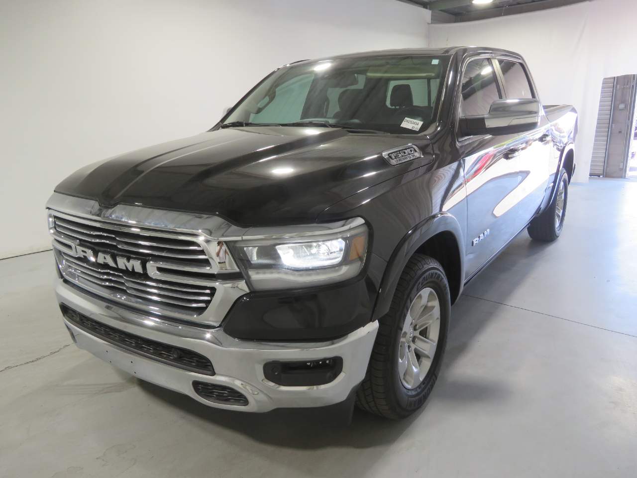 2019 Ram 1500 Laramie Crew Cab