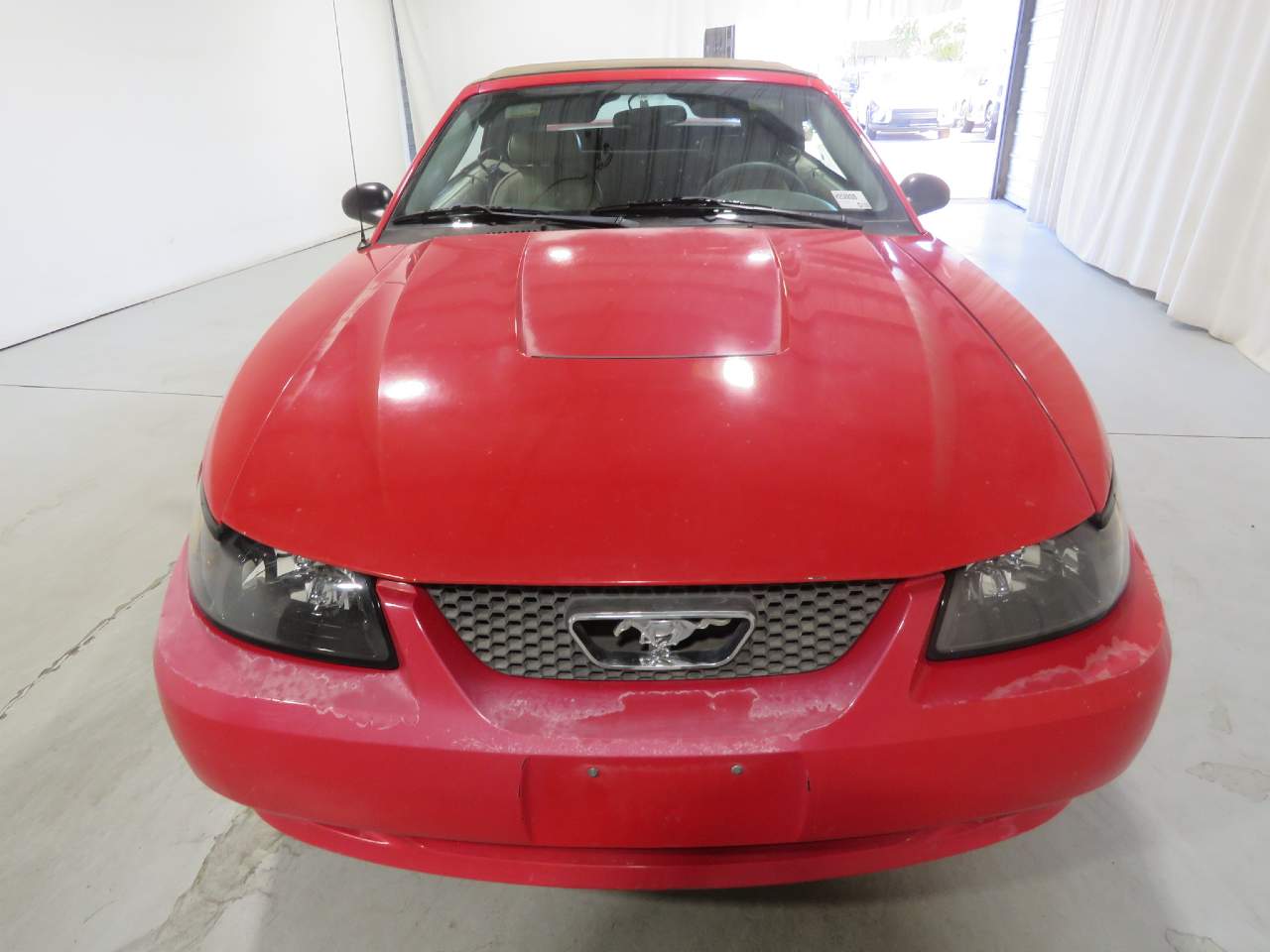 2004 Ford Mustang Deluxe