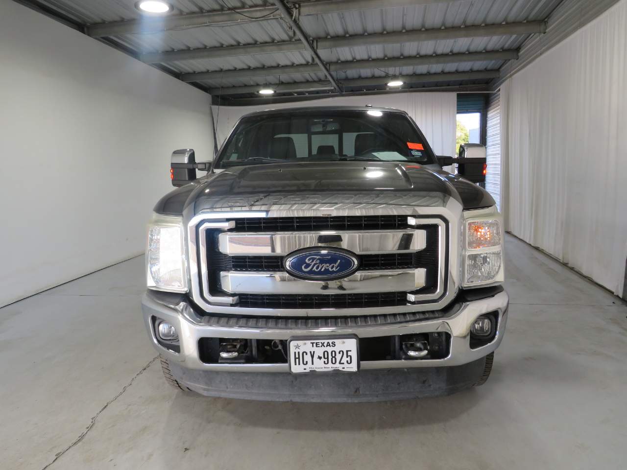 2016 Ford F-250 Super Duty Lariat Crew Cab