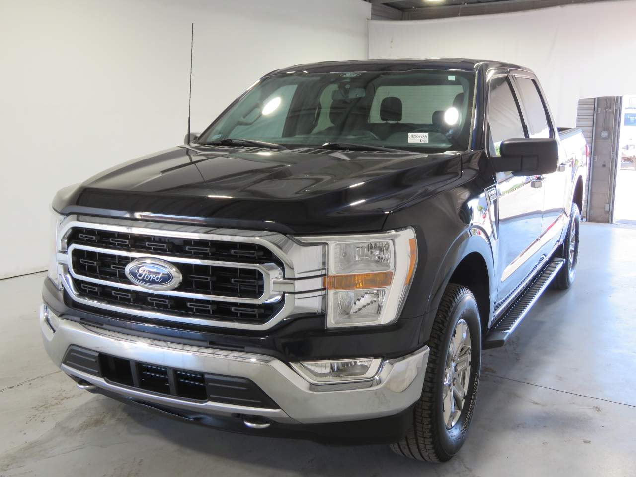 2021 Ford F-150 XL Crew Cab