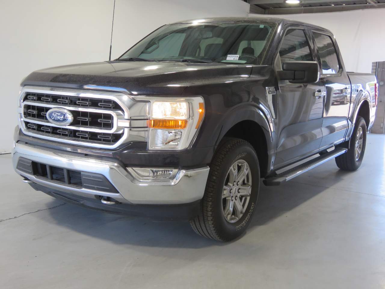 2021 Ford F-150 XL Crew Cab