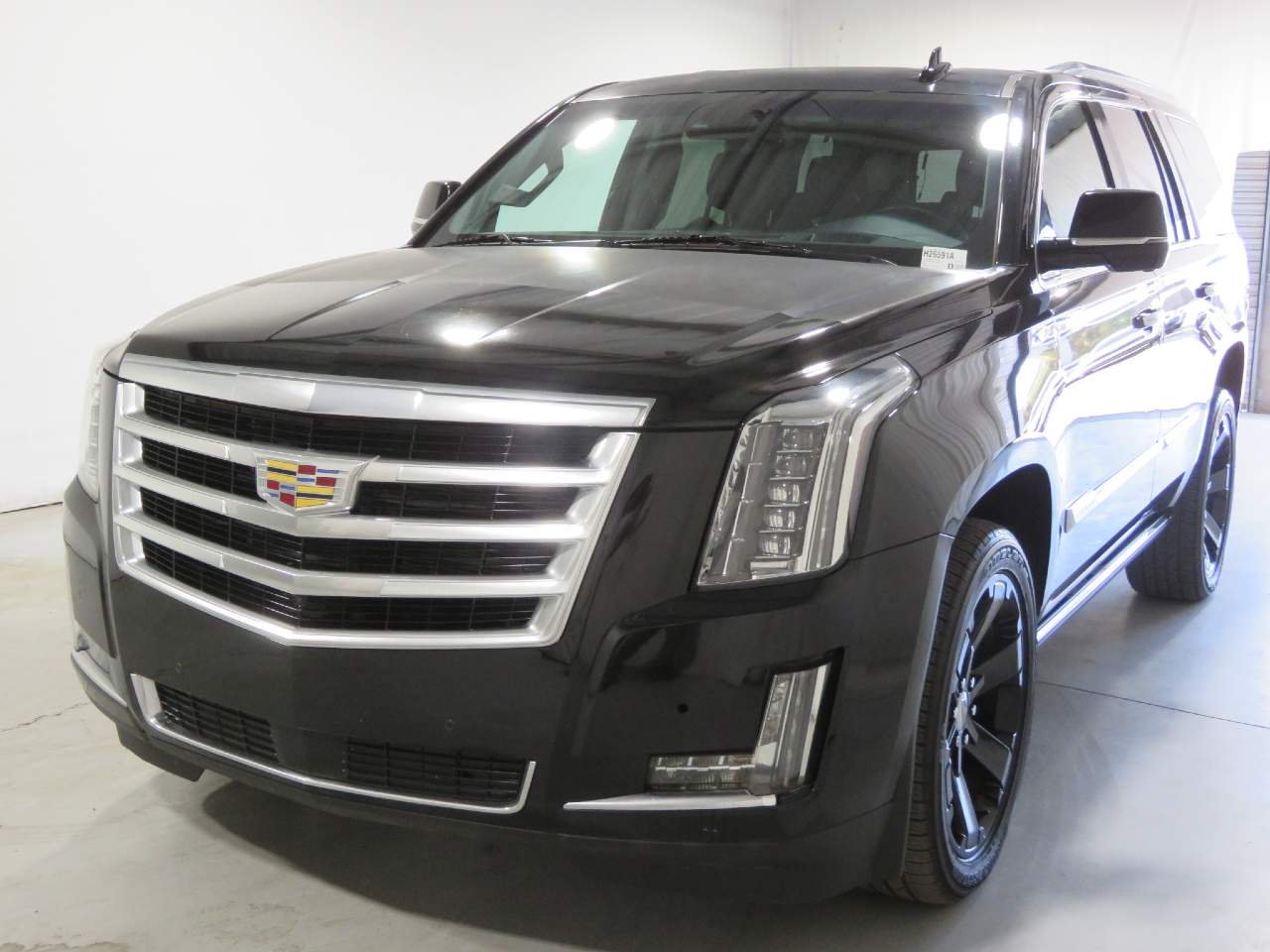 2016 Cadillac Escalade AWD Premium's photo
