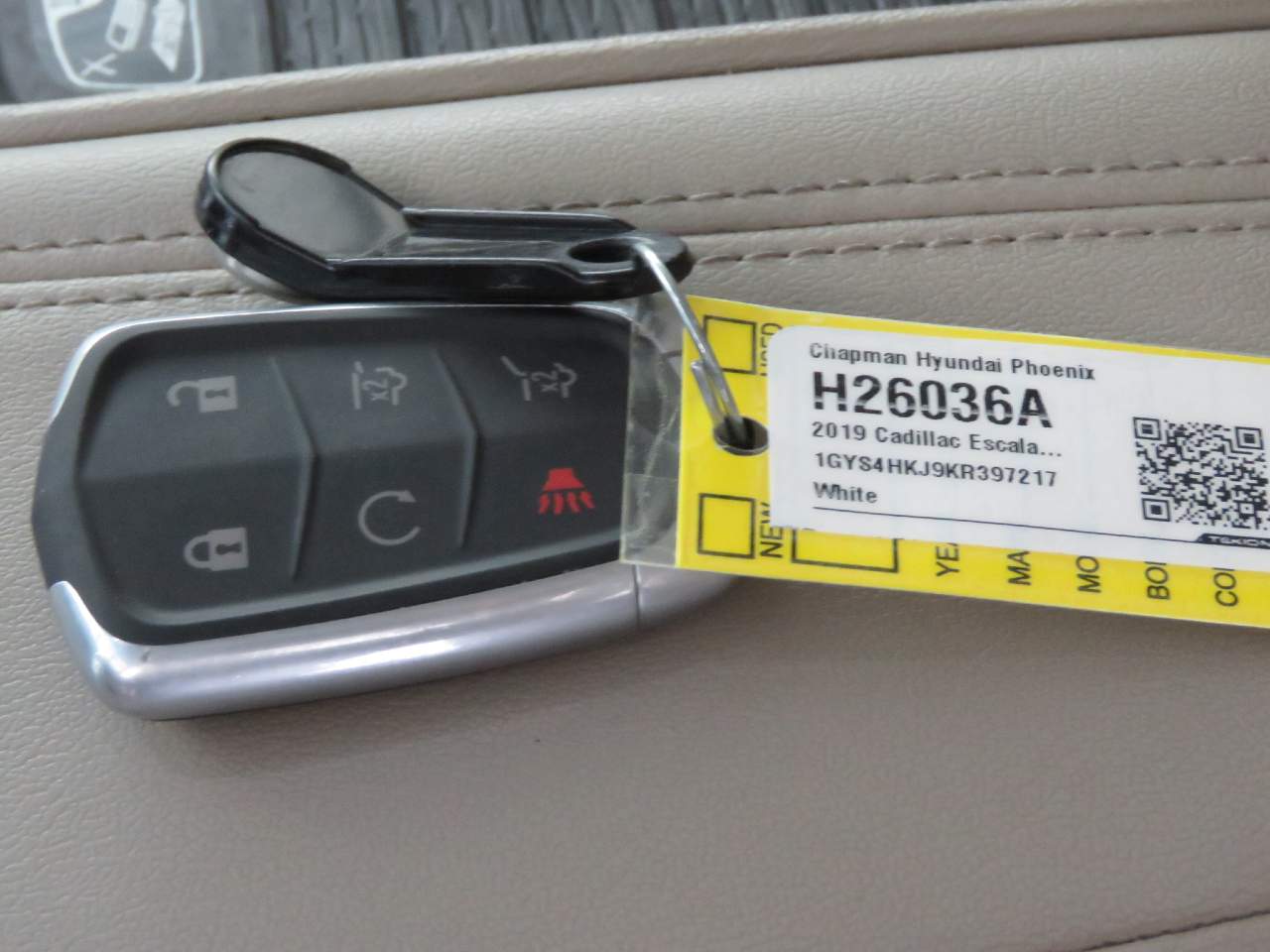 2019 Cadillac Escalade ESV Luxury