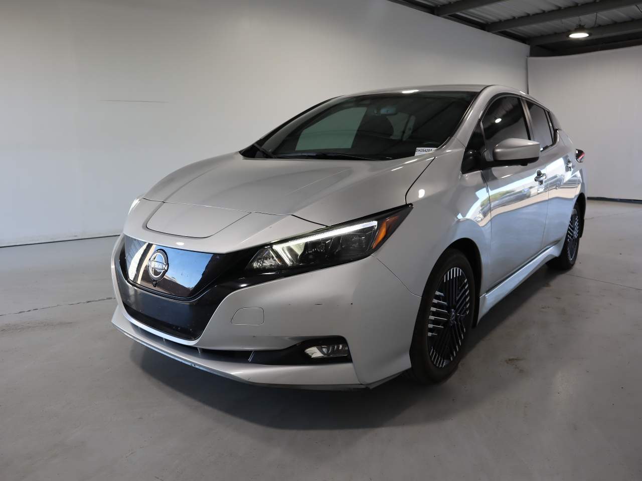 2023 Nissan LEAF SV PLUS