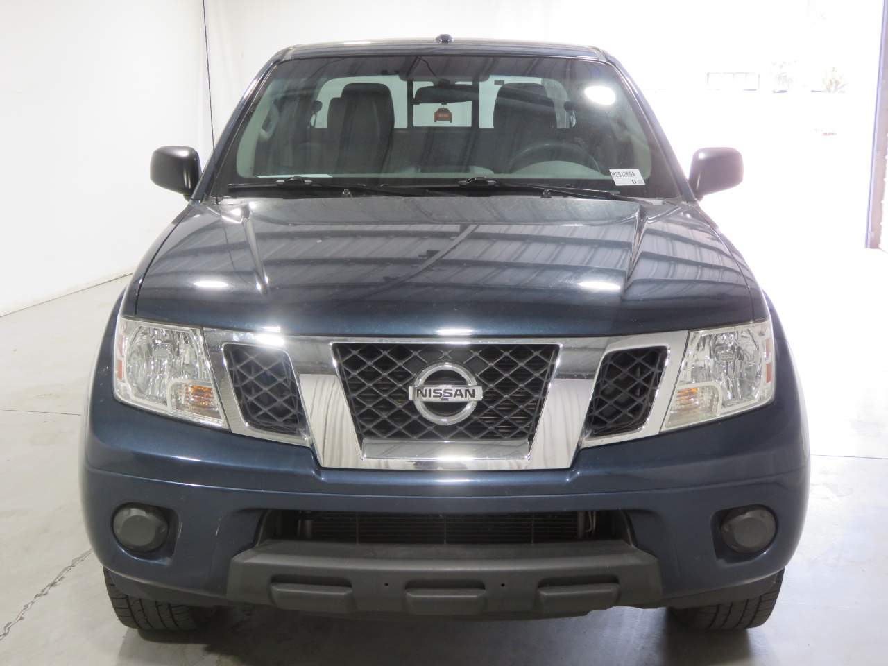 2015 Nissan Frontier SL Crew Cab
