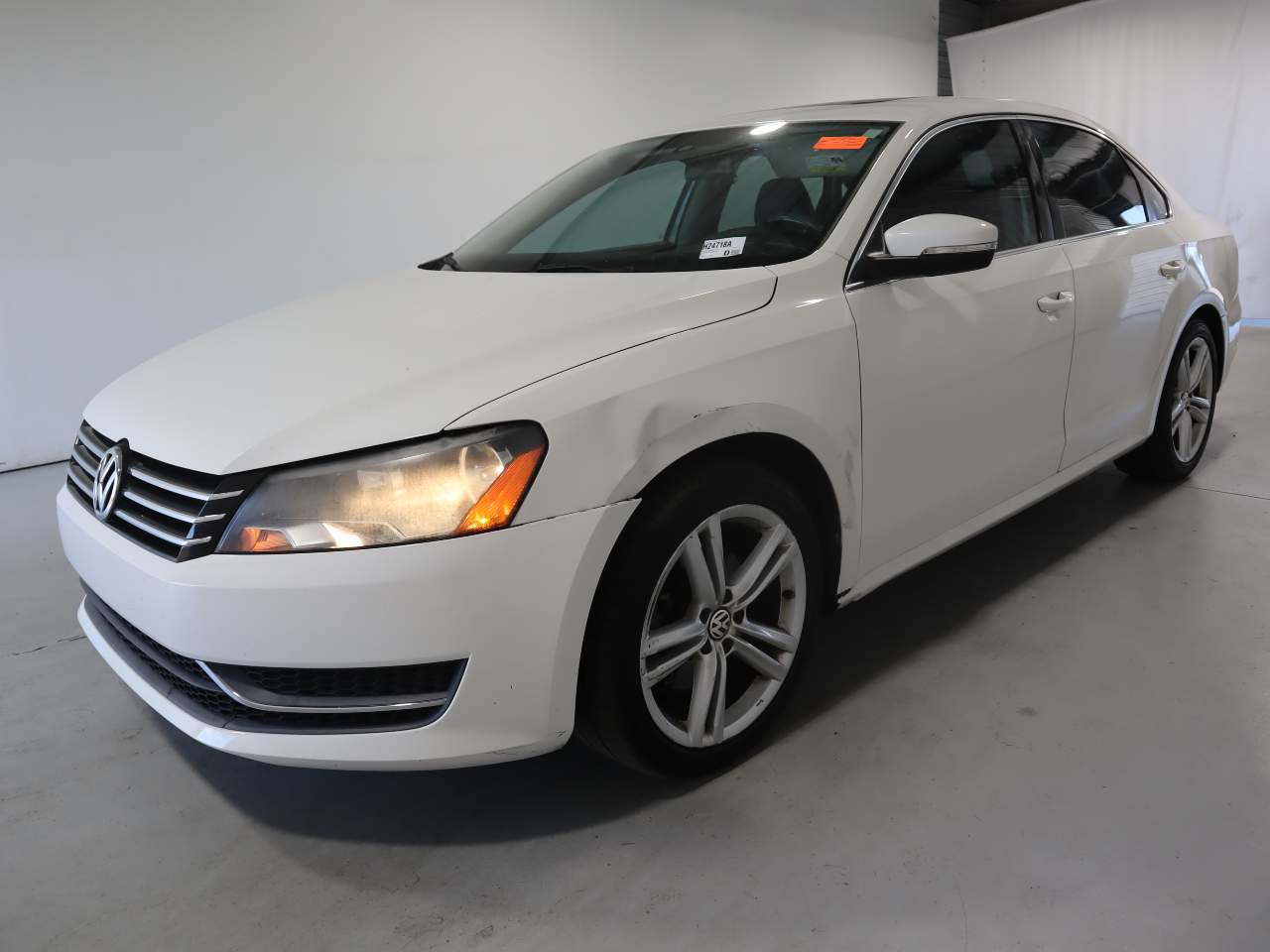 2014 Volkswagen Passat 1.8T SE PZEV