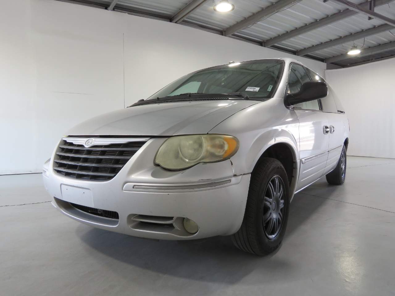 2006 Chrysler Town and Country Limited