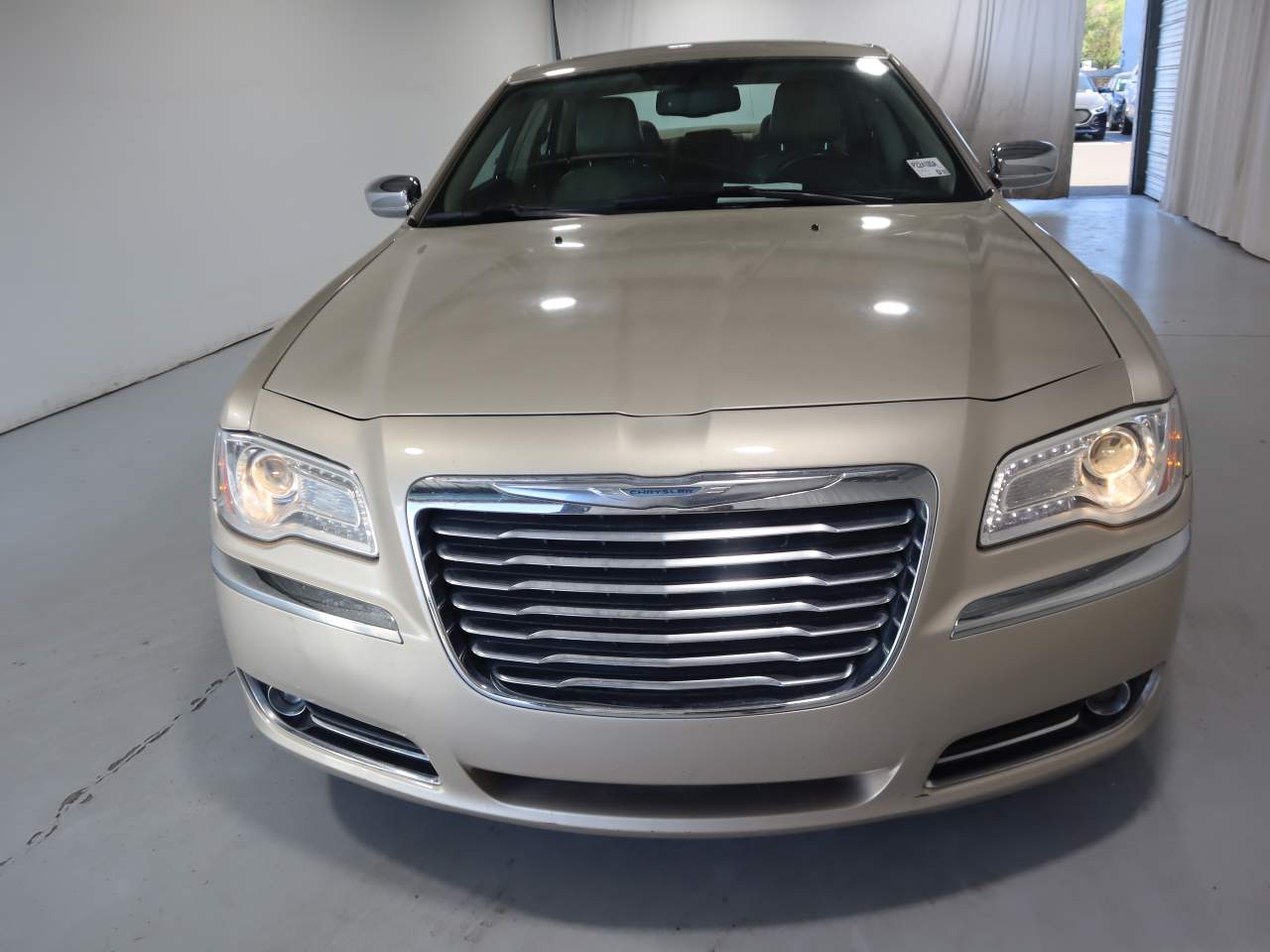 2012 Chrysler 300 Limited