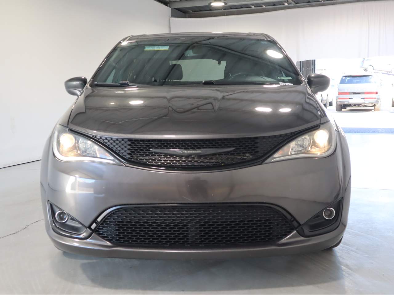 2020 Chrysler Pacifica Touring