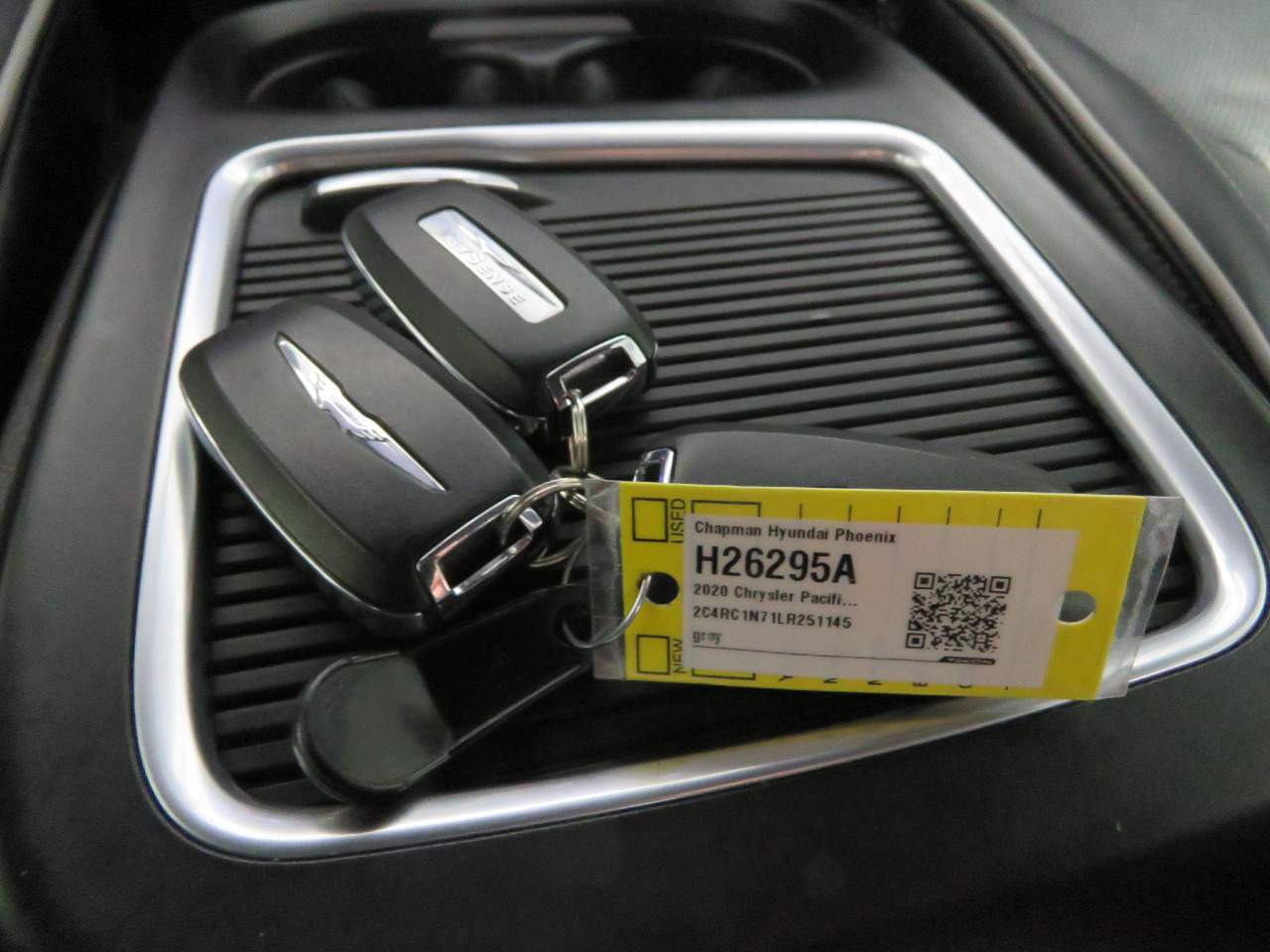 2020 Chrysler Pacifica Hybrid Limited