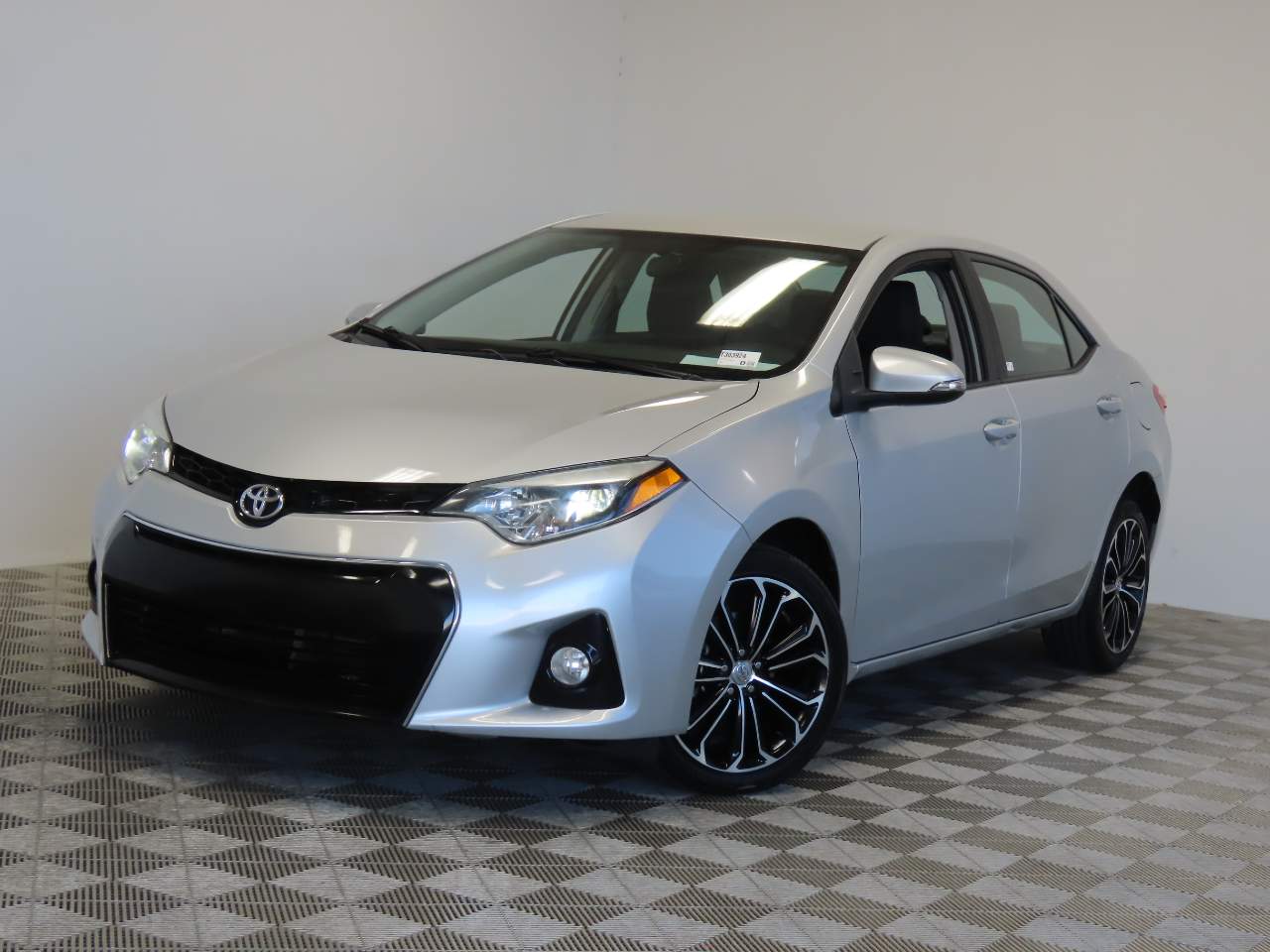 2016 Toyota Corolla S Plus
