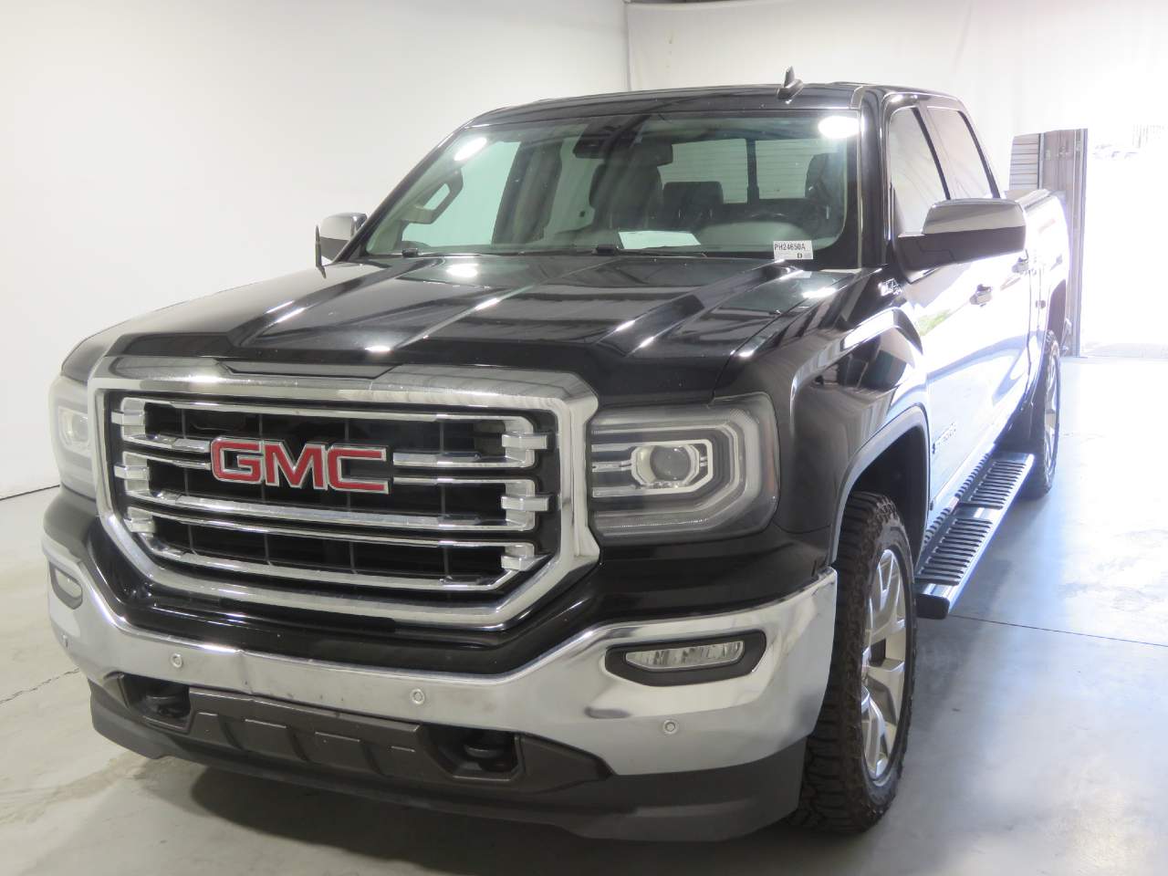 2018 GMC Sierra 1500 SLT Crew Cab