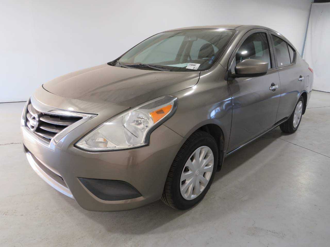 2015 Nissan Versa 1.6 SV