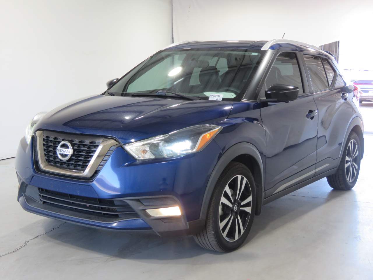 2019 Nissan Kicks SR
