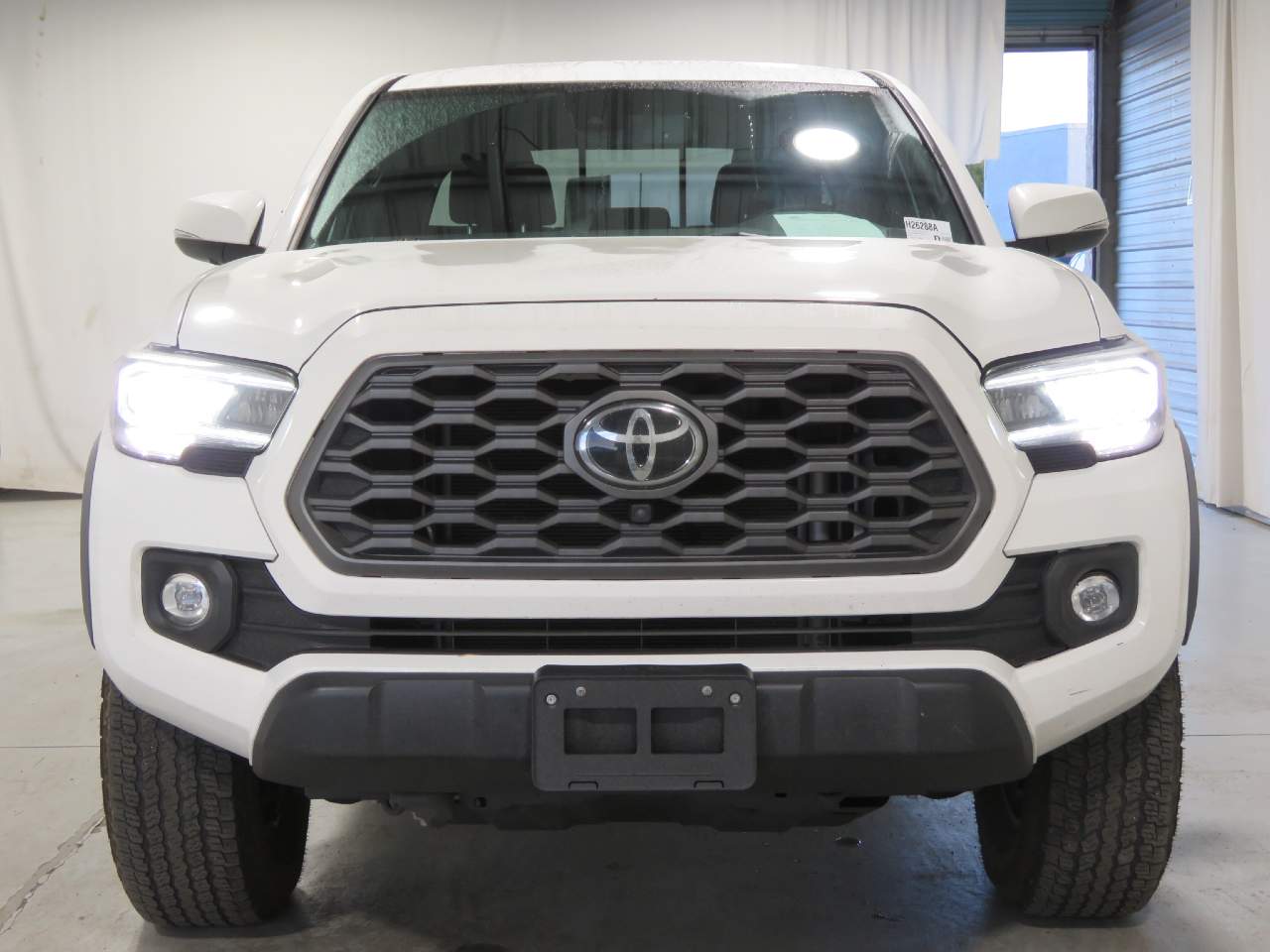 2023 Toyota Tacoma SR V6 Crew Cab