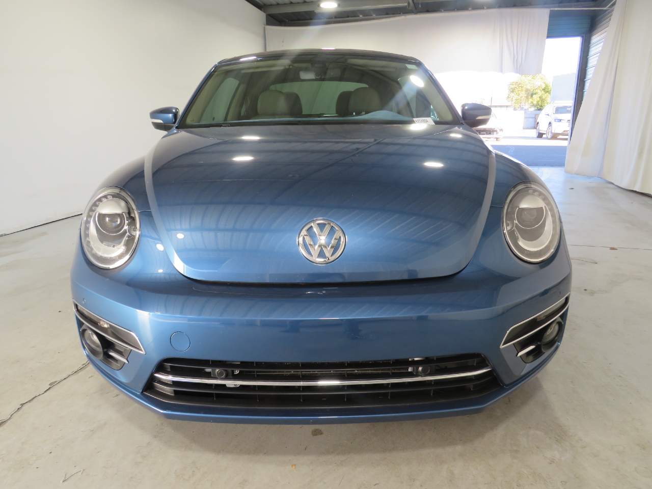 2019 Volkswagen Beetle 2.0T SE