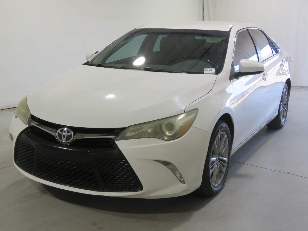2016 Toyota Camry XLE