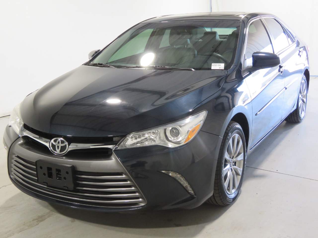 2016 Toyota Camry XLE