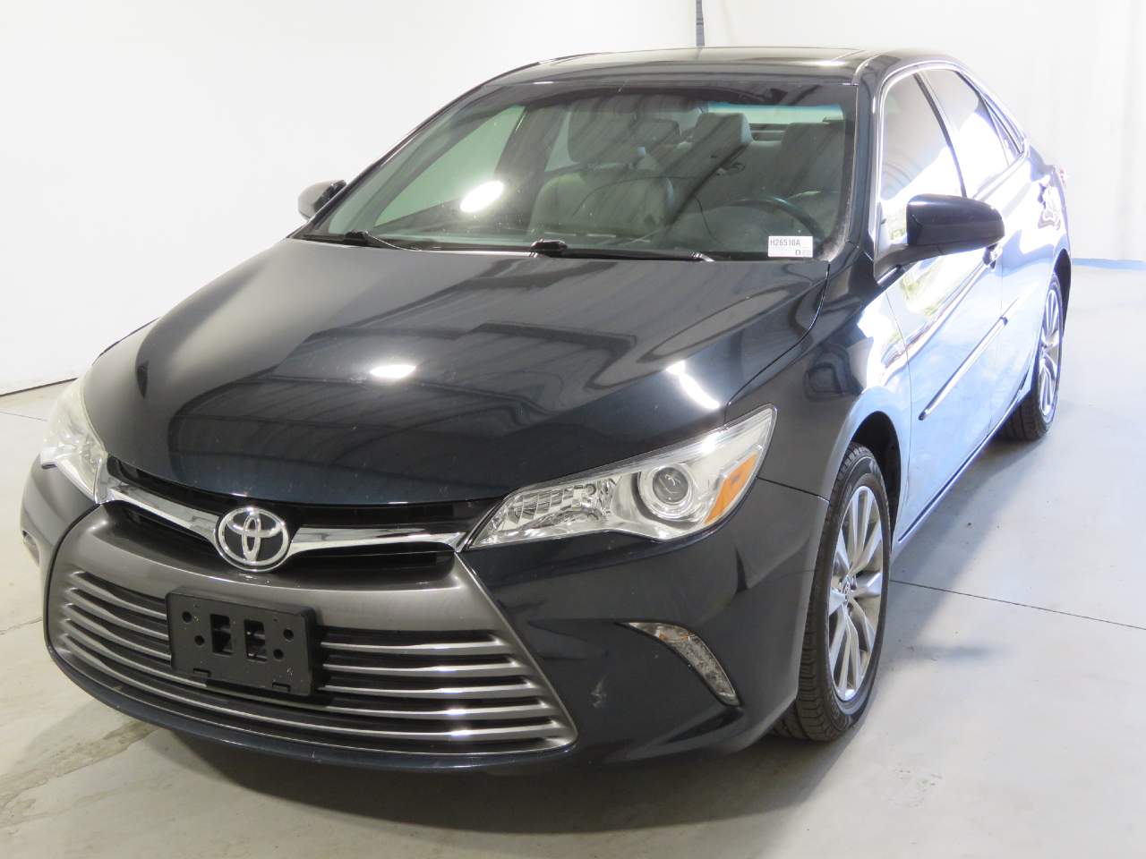 2016 Toyota Camry XLE