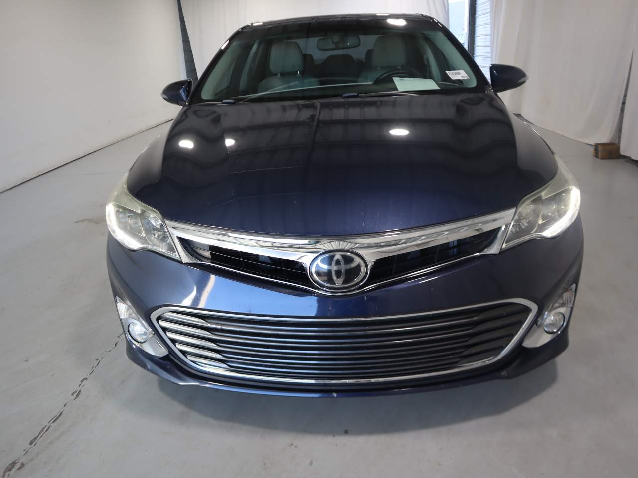 2014 Toyota Avalon XLE