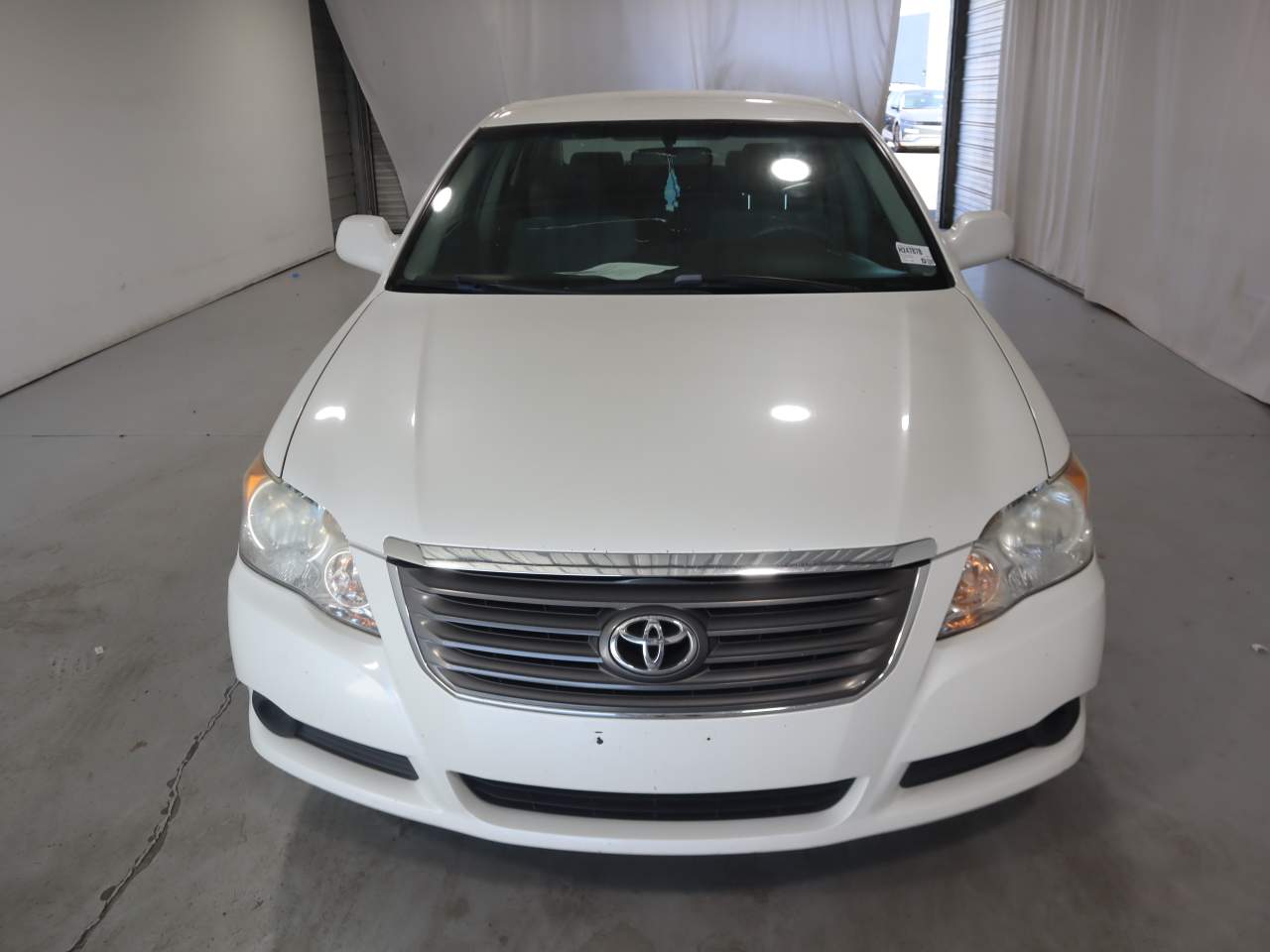 2009 Toyota Avalon XL