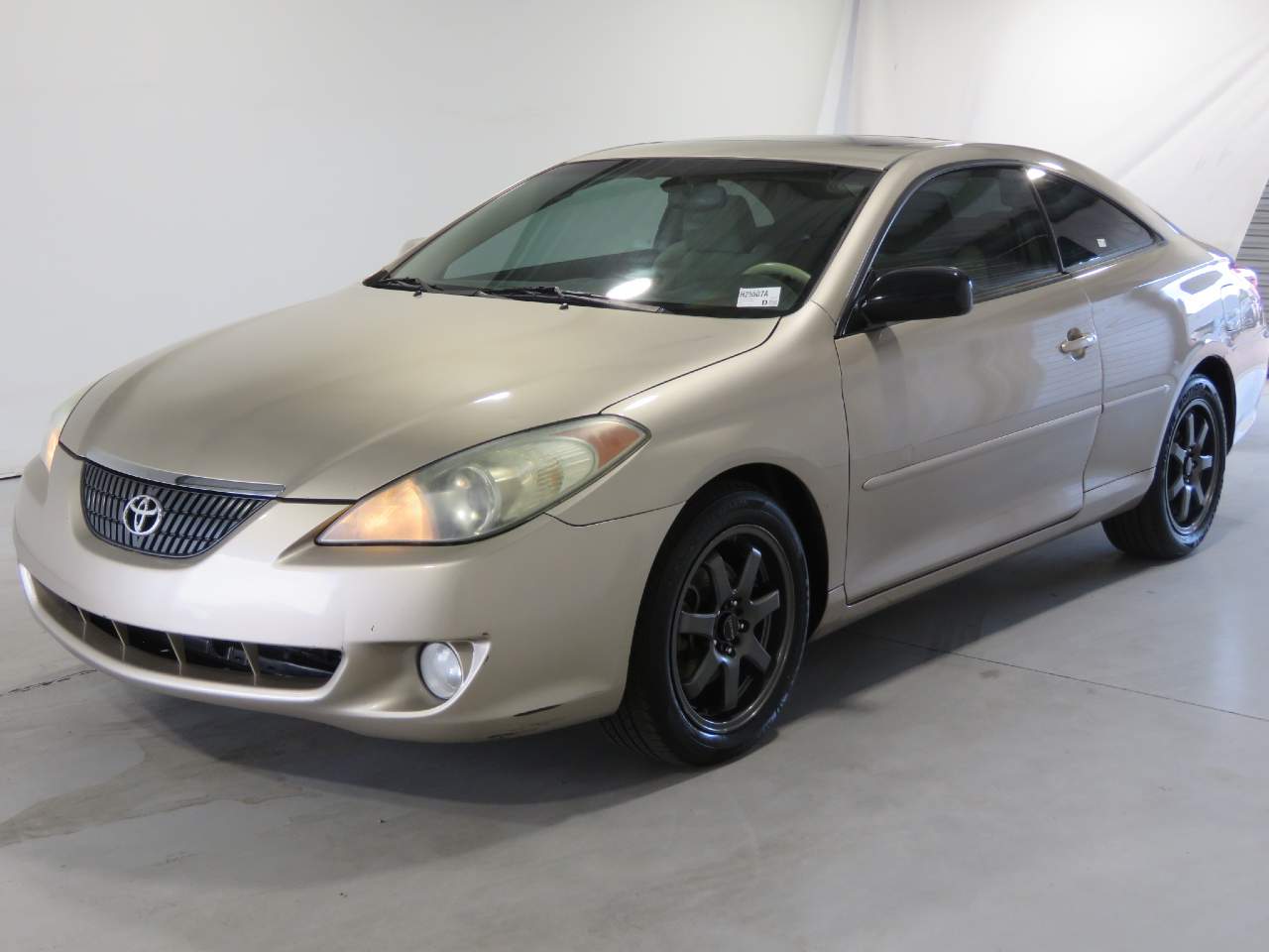 2004 Toyota Camry Solara SLE
