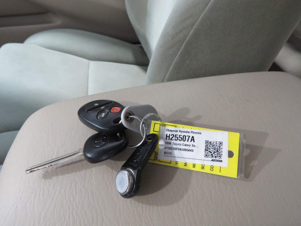 2004 Toyota Camry Solara SLE