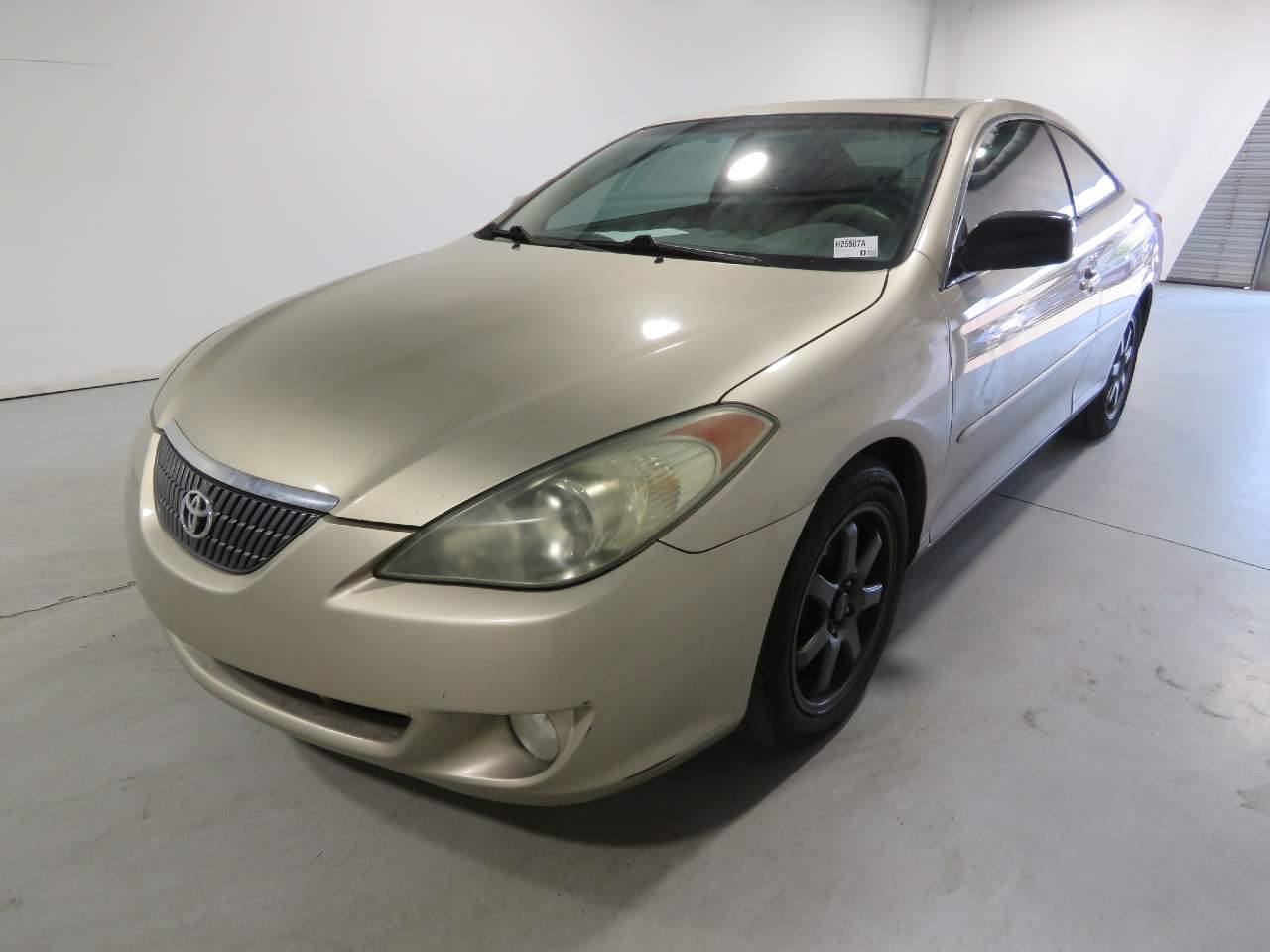 2004 Toyota Camry Solara SLE