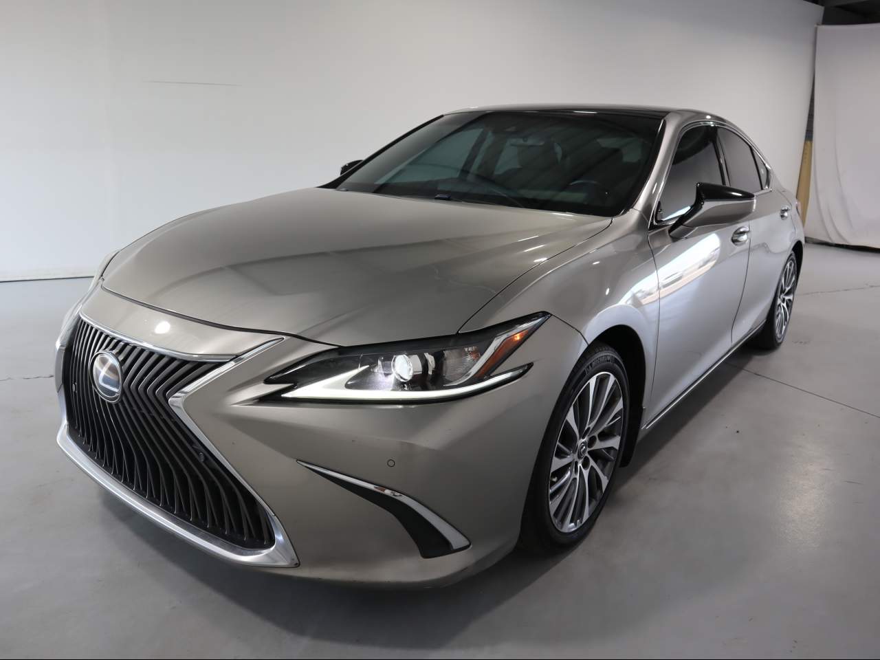 2019 Lexus ES 350 Luxury