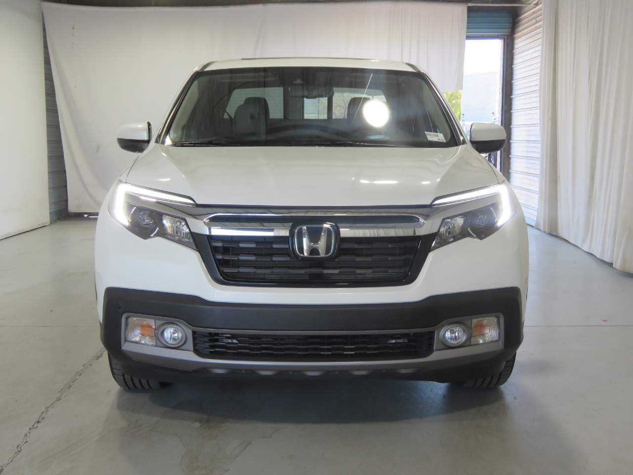 2020 Honda Ridgeline RTL-E Crew Cab