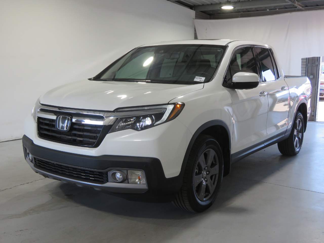 2020 Honda Ridgeline RTL-E Crew Cab
