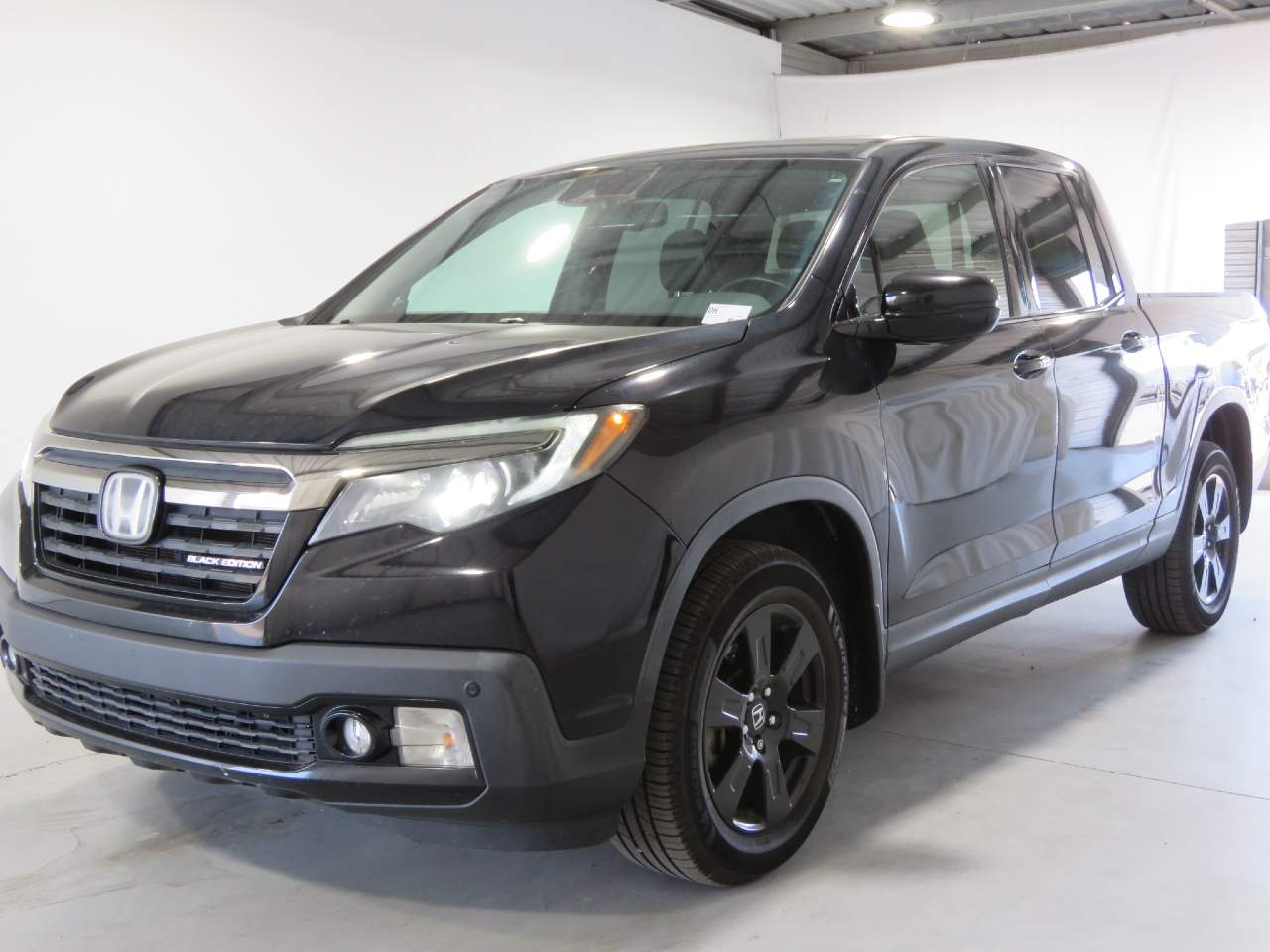 2017 Honda Ridgeline Black Edition Crew Cab