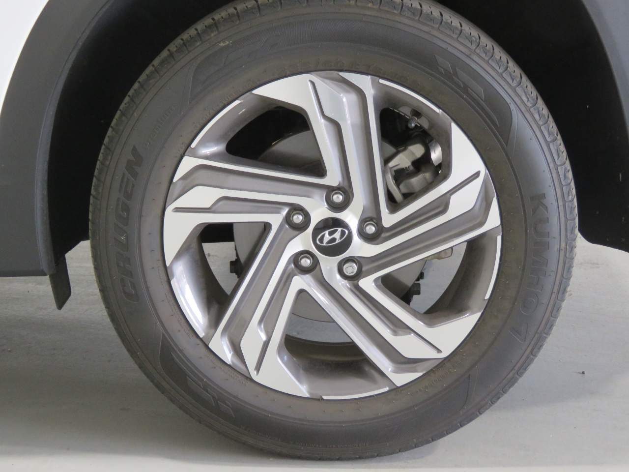 2023 Hyundai Santa Fe SE - Photo 9