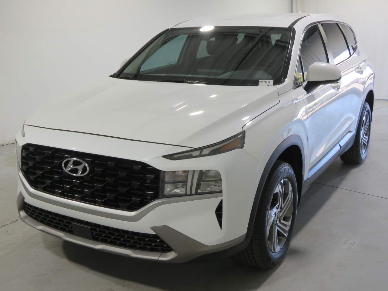2021 Hyundai SANTA FE SE