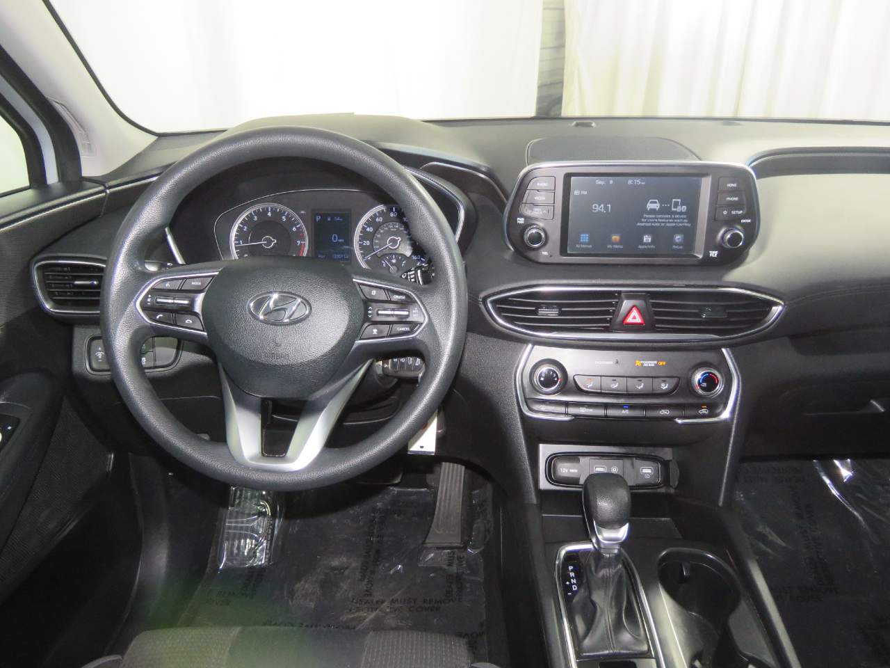 2019 Hyundai Santa Fe SE - Photo 11