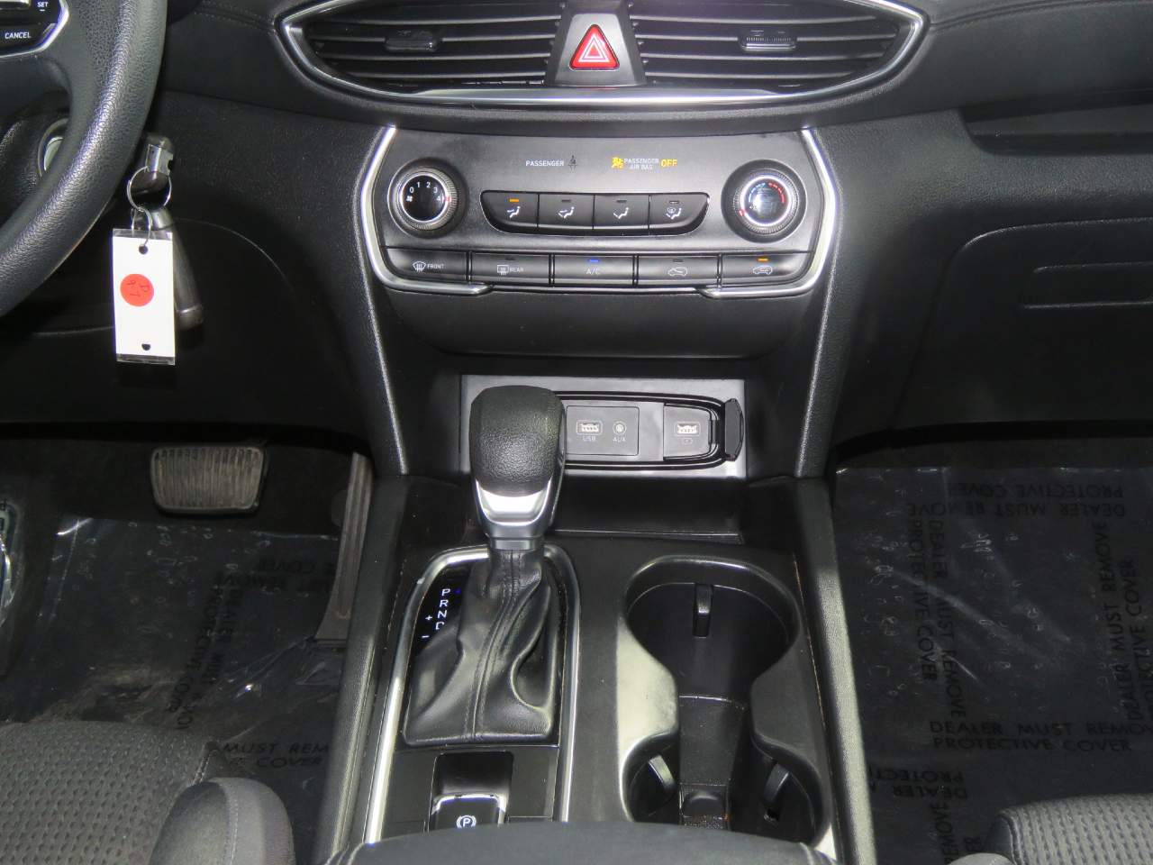 2019 Hyundai Santa Fe SE - Photo 17