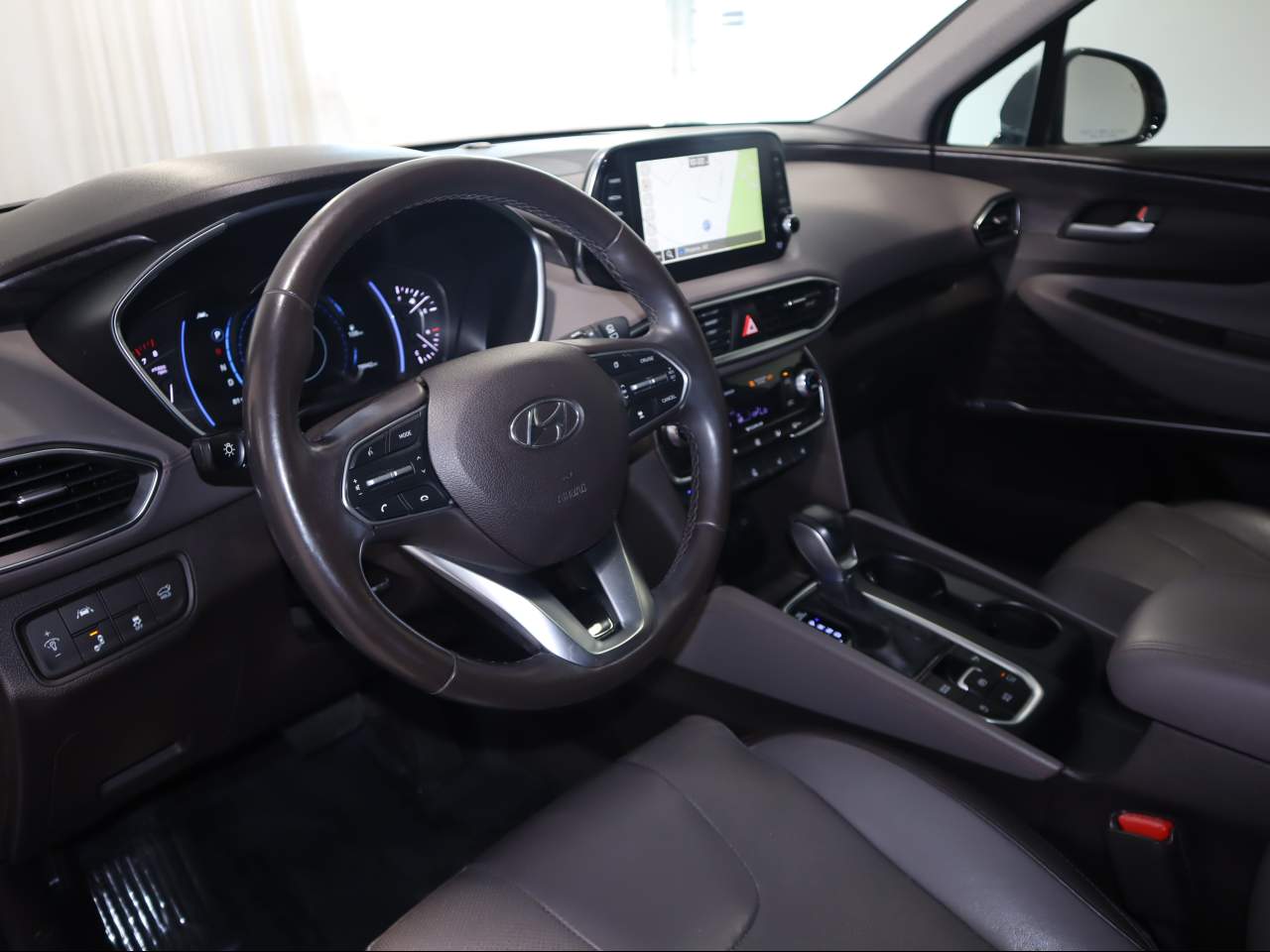 2020 Hyundai Santa Fe Limited - Photo 12